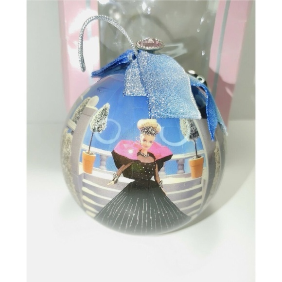 VTG 1998 HOLIDAY BARBIE DECOUPAGE 4”ORNAMENT - Picture 1 of 6